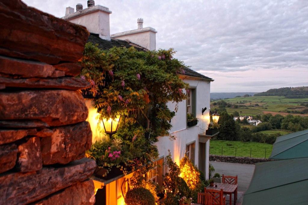 Mason'S Arms Hotell Bowland Bridge Eksteriør bilde